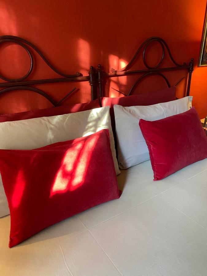 B&B Binot Карманьола Экстерьер фото